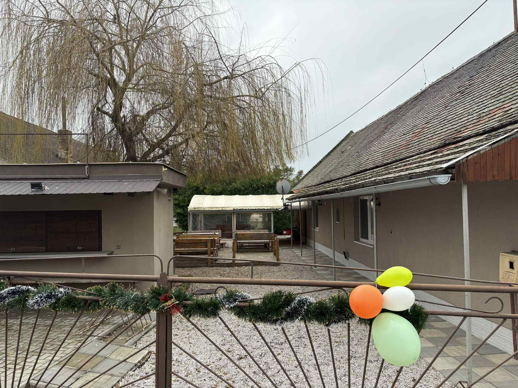 Exkluzívne ponúkame na predaj pohostinstvo v obci Kameničná