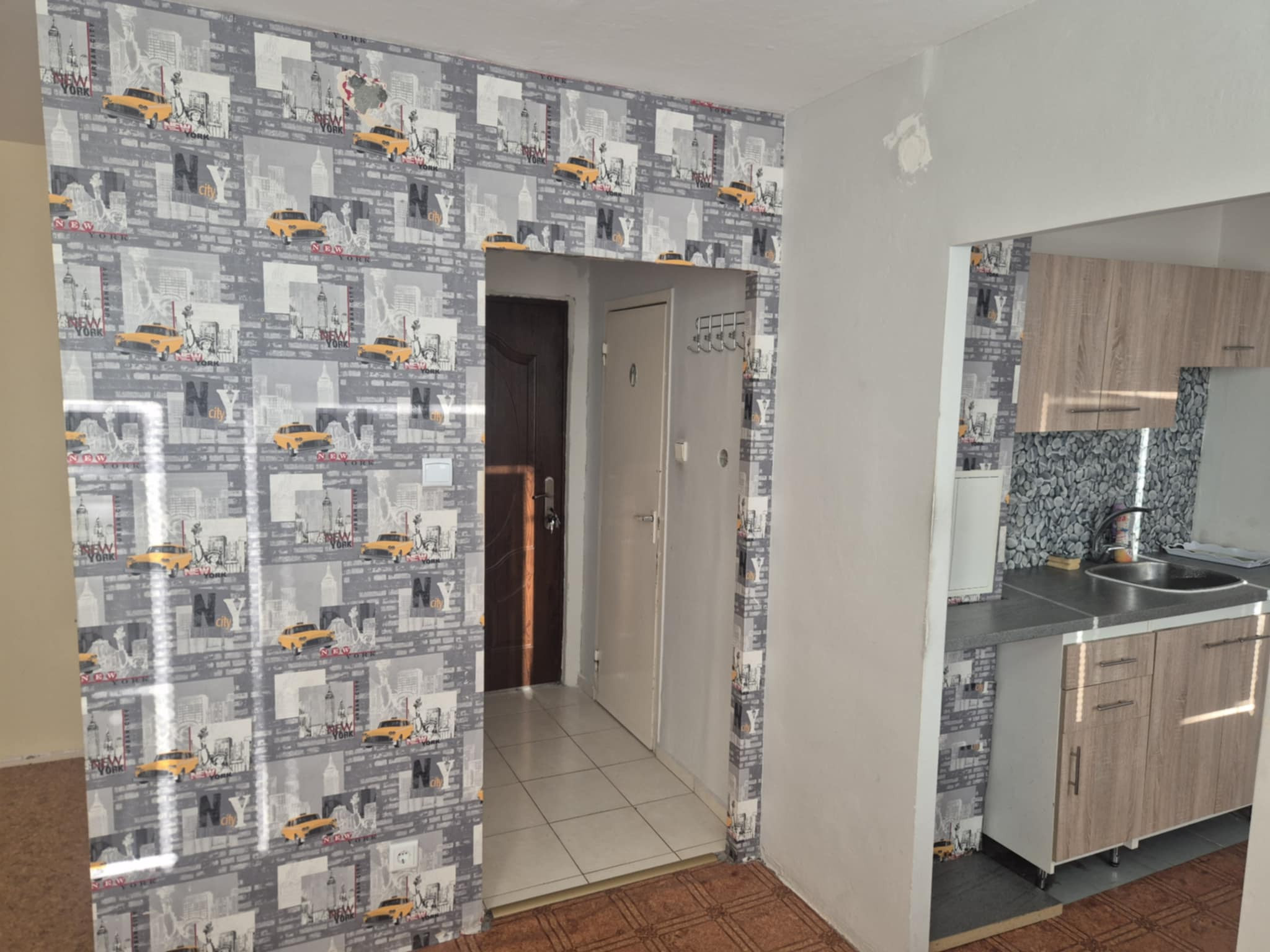 Ponúkame na predaj 1-izbový na Hviezdoslavovej ulici v Komárne