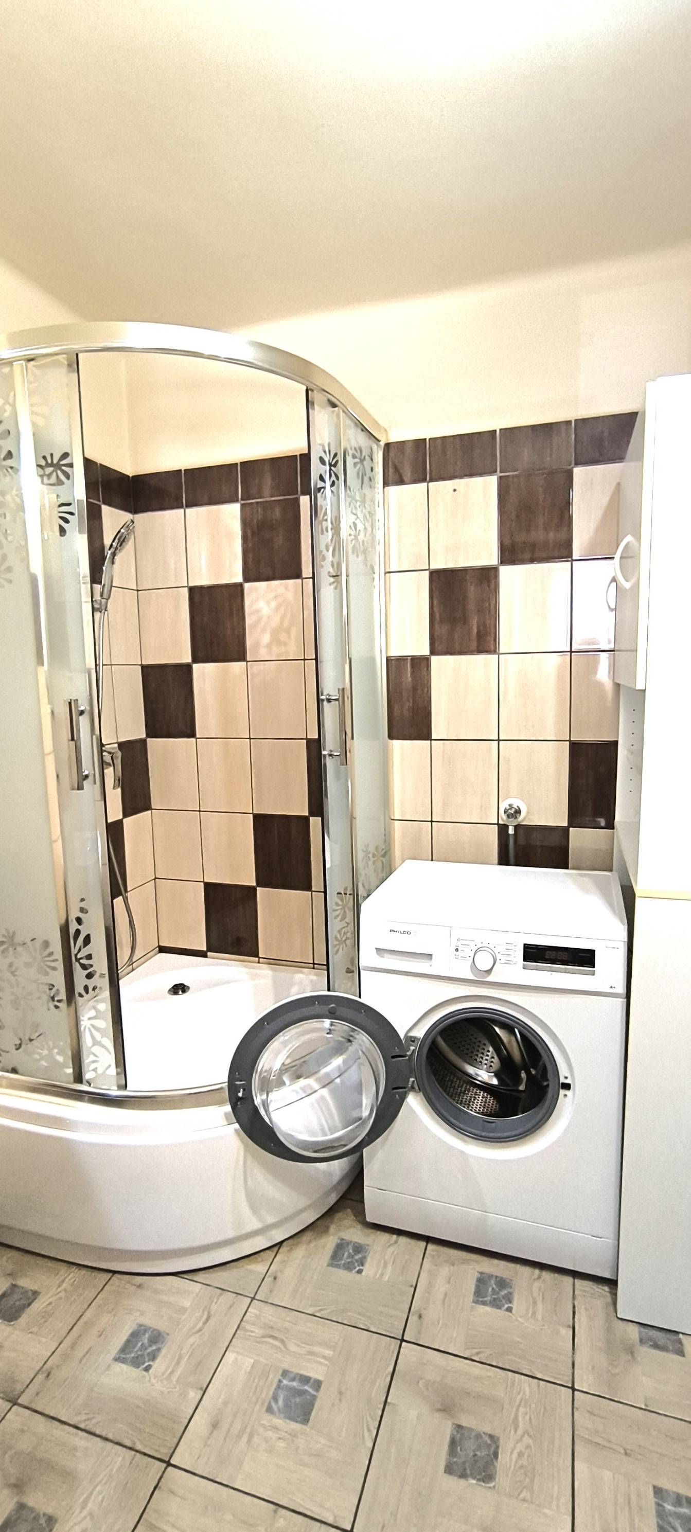 Ponúkame na prenájom 2 izbový byt v Komárne