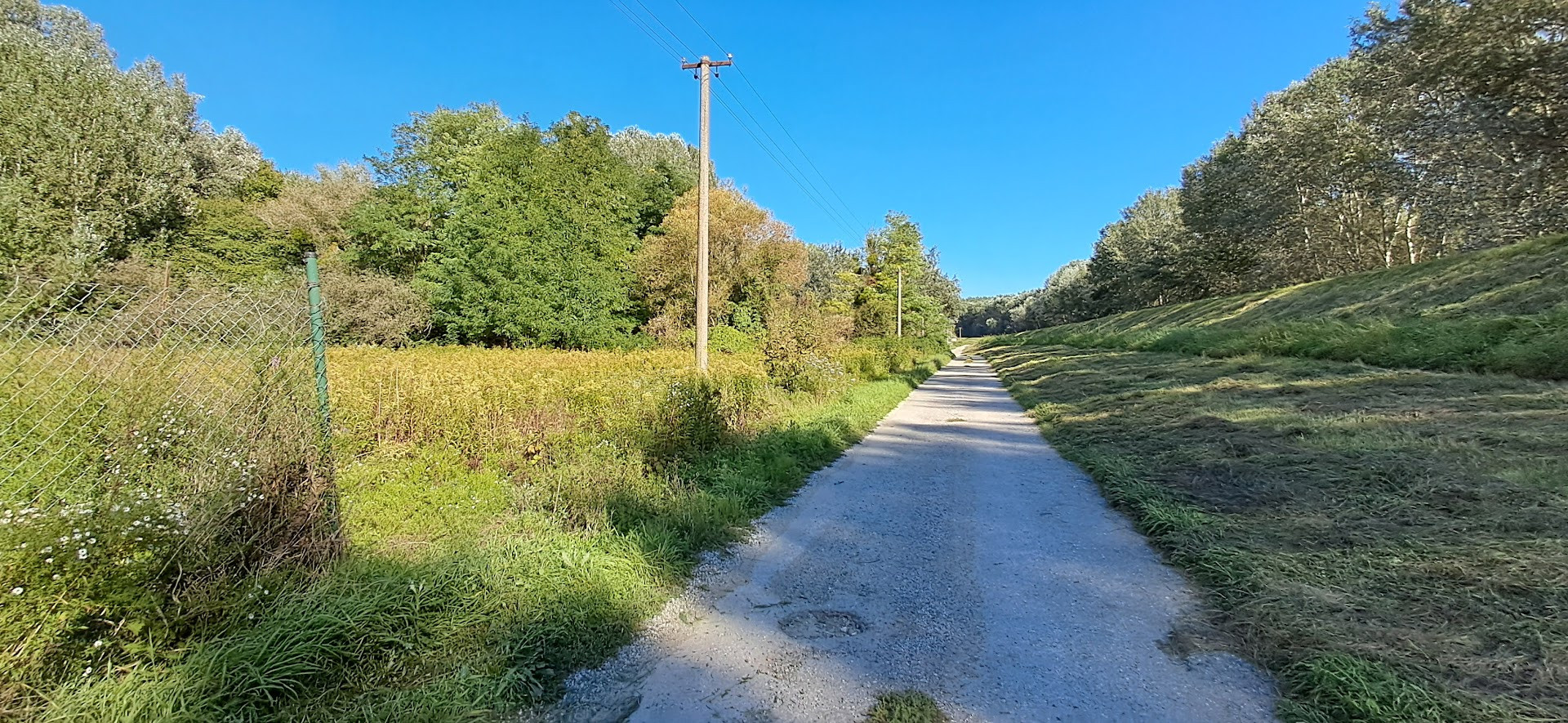 Ponúkame na predaj rodinný dom na Veľkom Ostrove s veľkým pozemkom