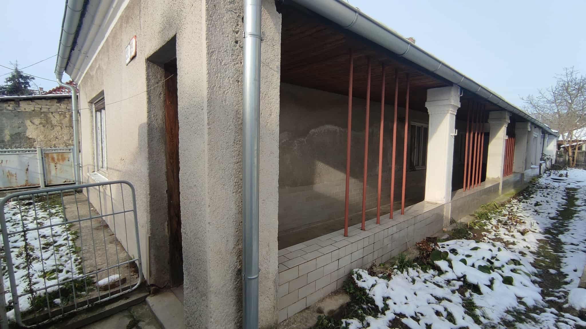 Z poverenia majiteľa ponúkame na predaj dom v Kolárove