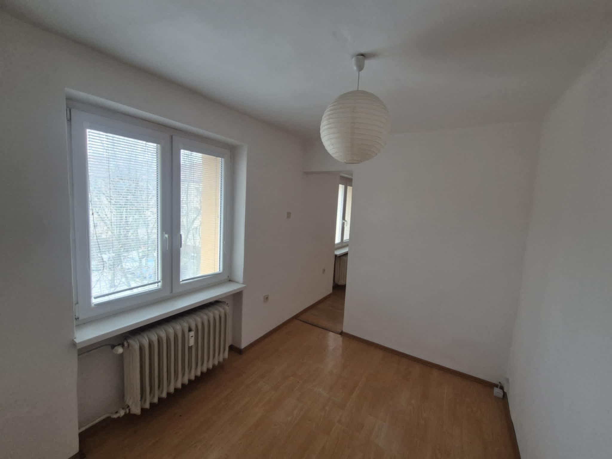 Na predaj ponúkame príjemný, kompletne zrekonštruovaný 2‑izbový byt na ulici Priateľstva.