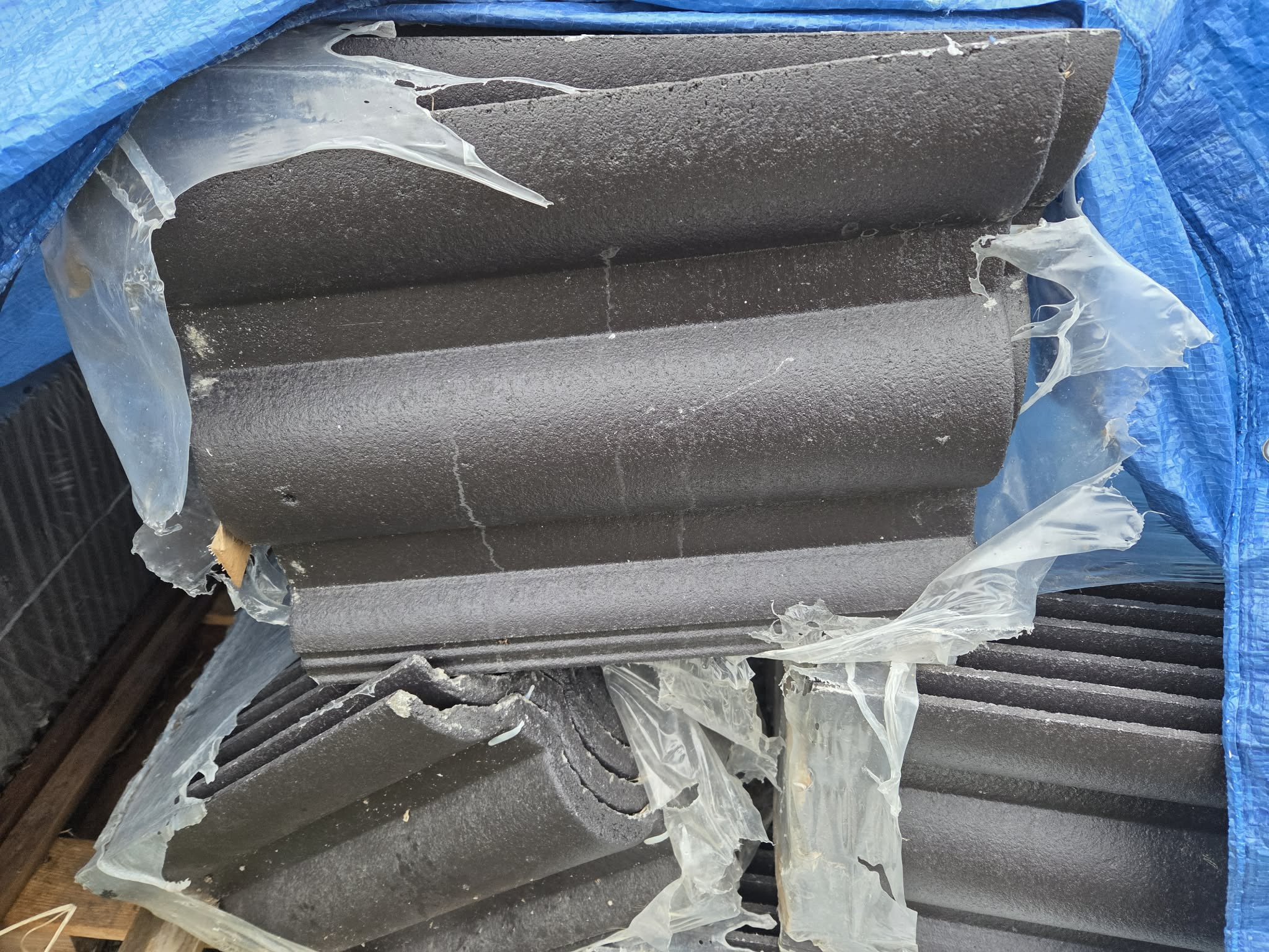 Ponúkame na predaj rozostavanú stavbu v Kolárove