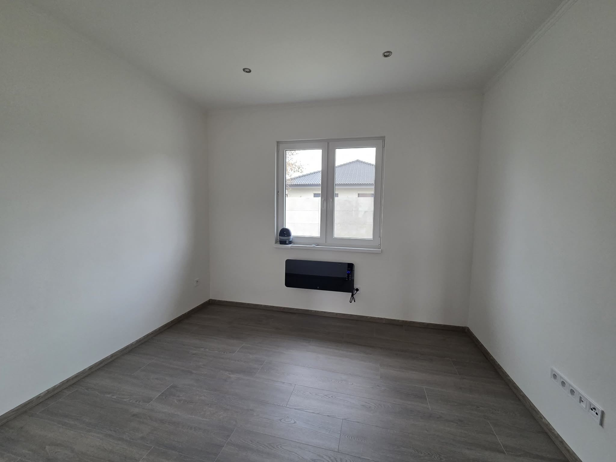 Ponúkame na predaj novostavbu v Kolárove