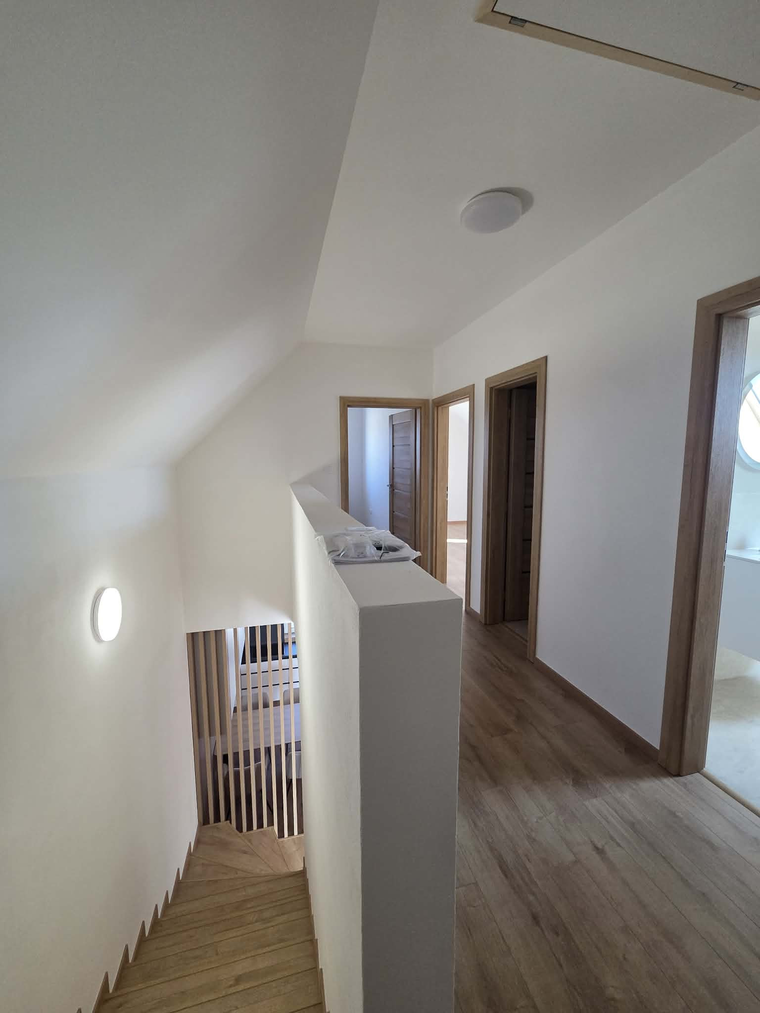 Ponúkame na predaj novostavbu v Kolárove