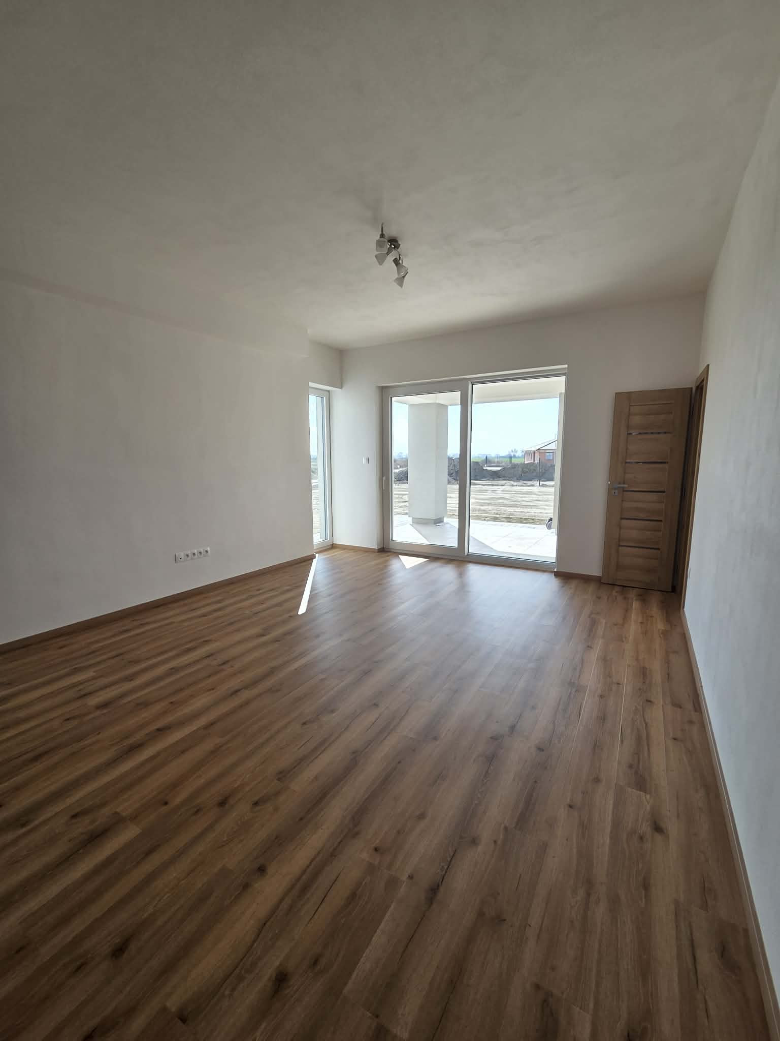 Ponúkame na predaj novostavbu v Kolárove