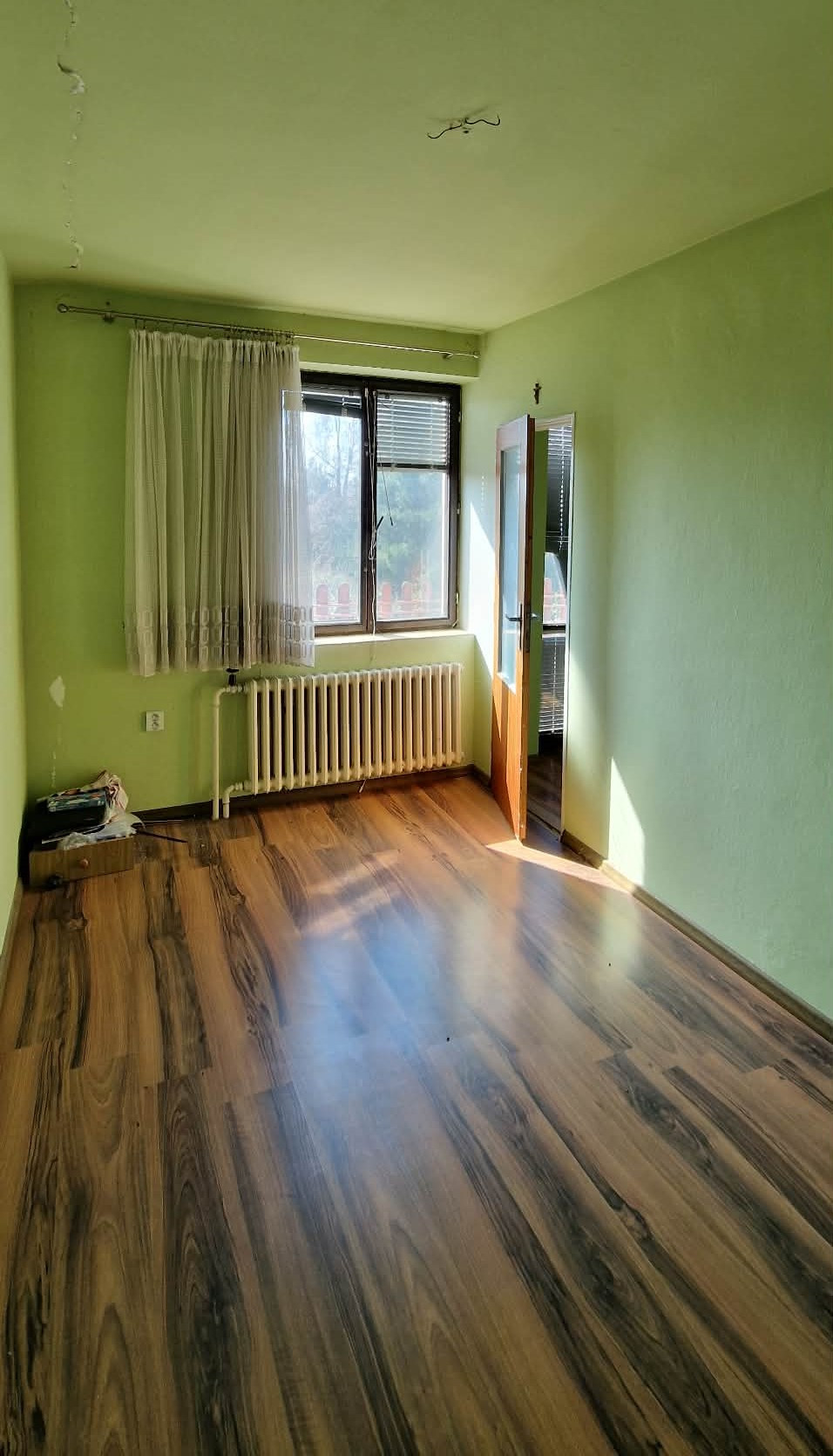 Ponúkame na predaj rod.dom v Nesvadoch