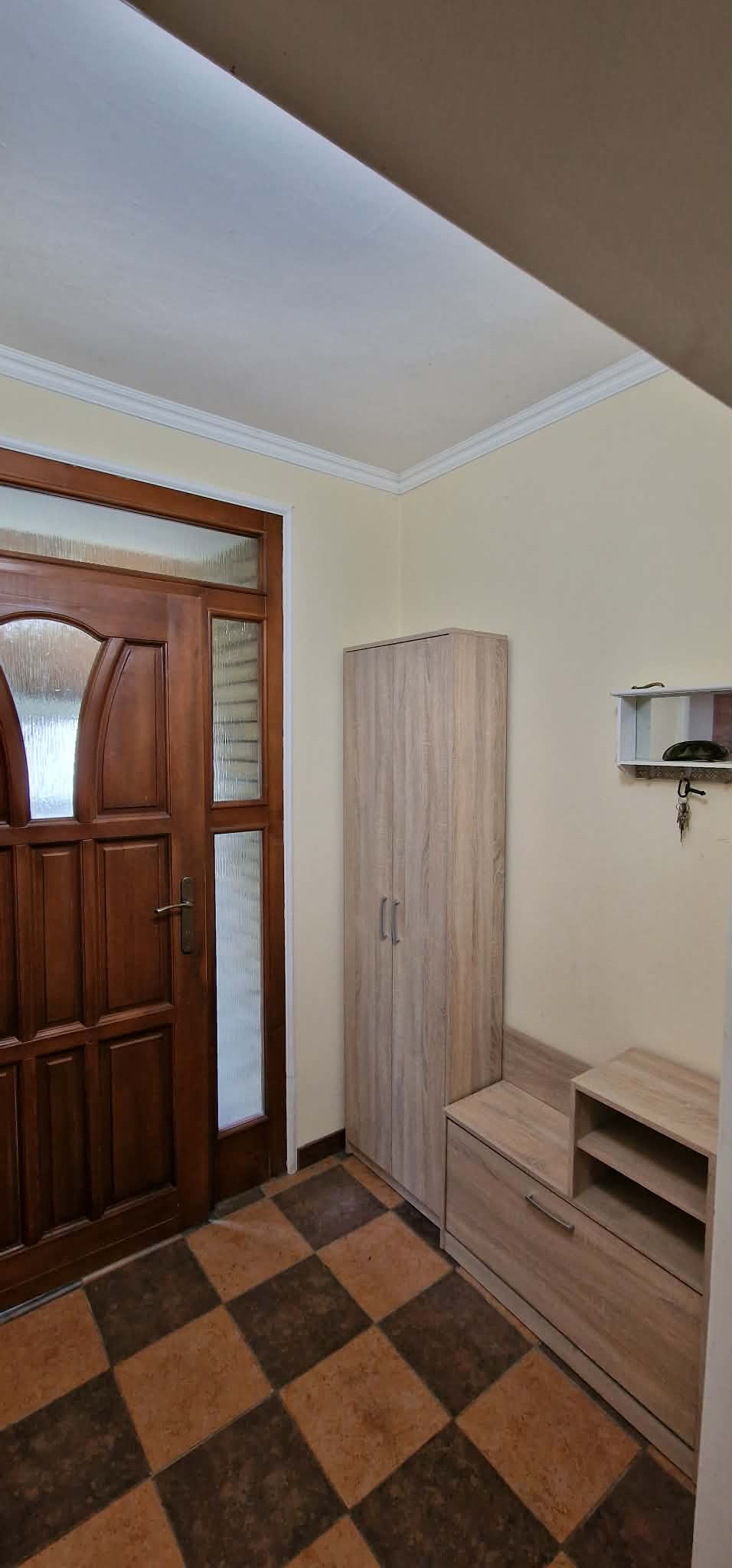 Ponúkame na predaj rod.dom s veľkým pozemkom v Ímeli