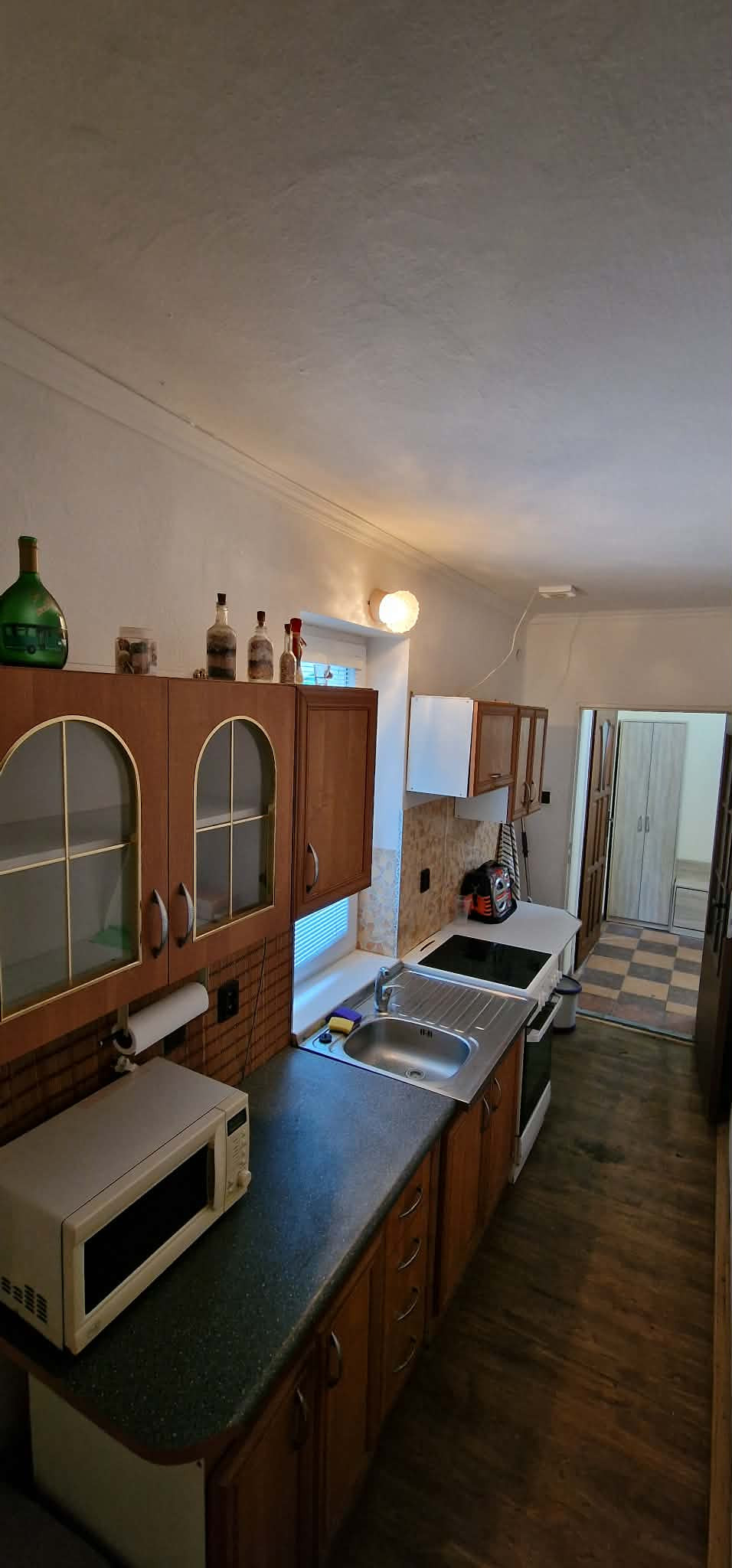 Ponúkame na predaj rod.dom s veľkým pozemkom v Ímeli