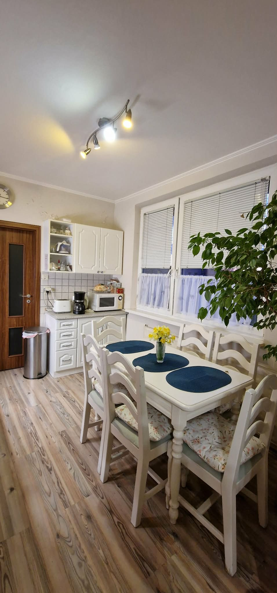 Ponúkame na predaj 3 izbový byt v Komárne