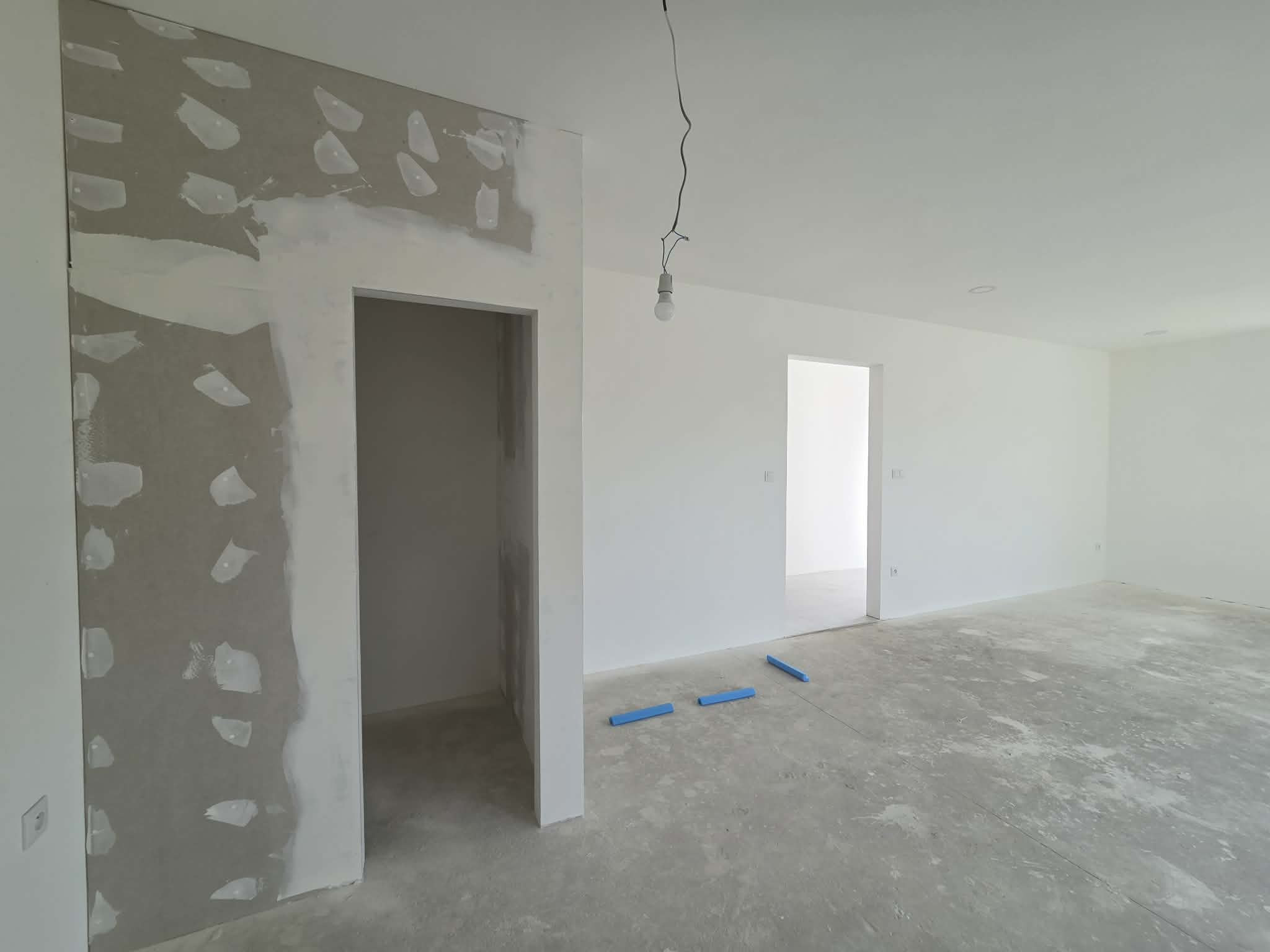 Z poverenia majiteľa ponúkame  4-izbový dom vo Vlčanoch