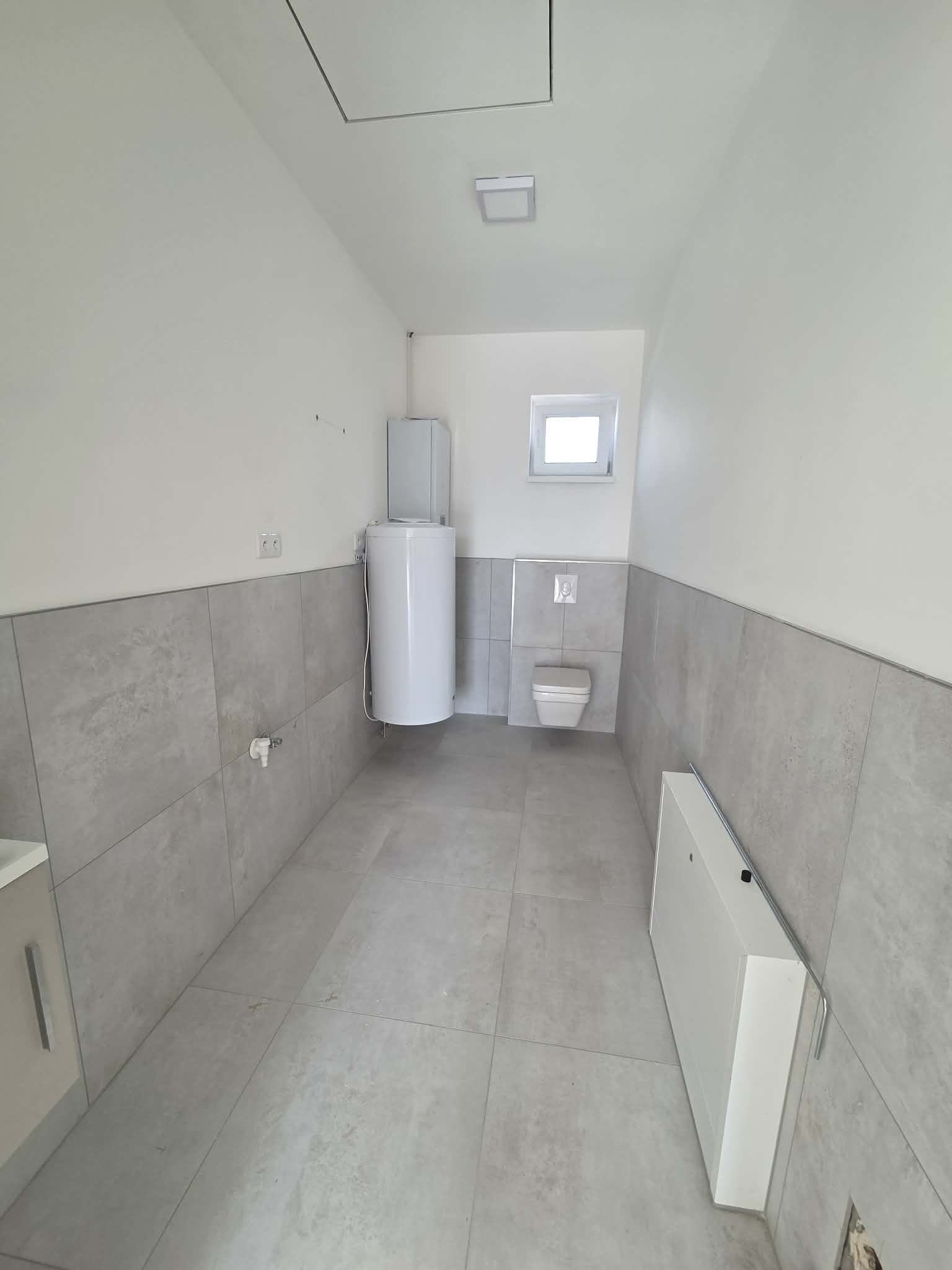 Z poverenia majiteľa ponúkame 3 - izbovú novostavbu vo Vlčanoch