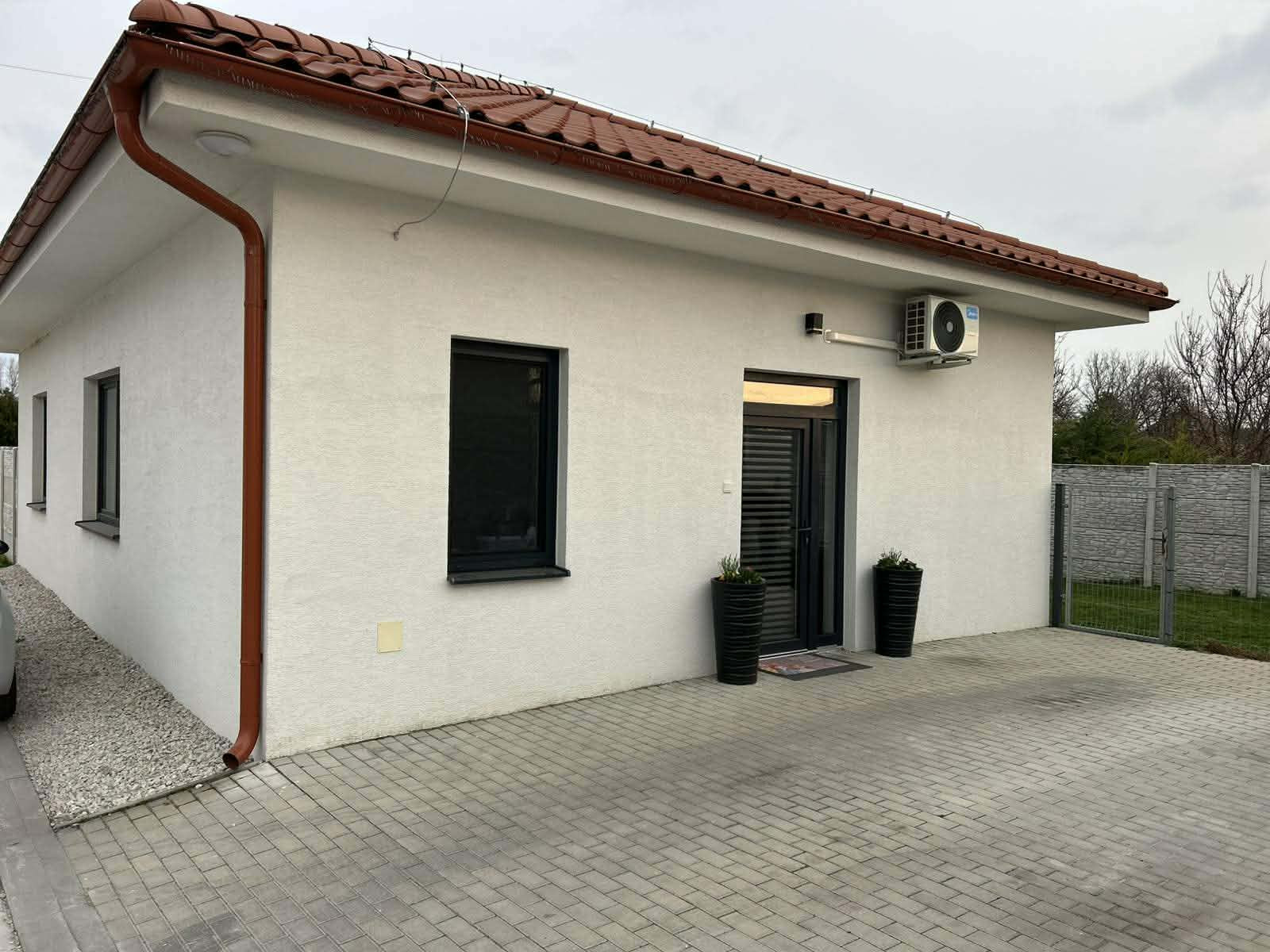 Útulný rodinný dom v tichej uličke v Kolárove