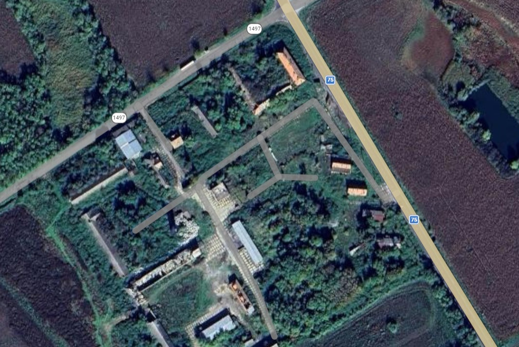 Areál, pozemky o výmere 2,5 ha, 4 km od baterkárne Šurany