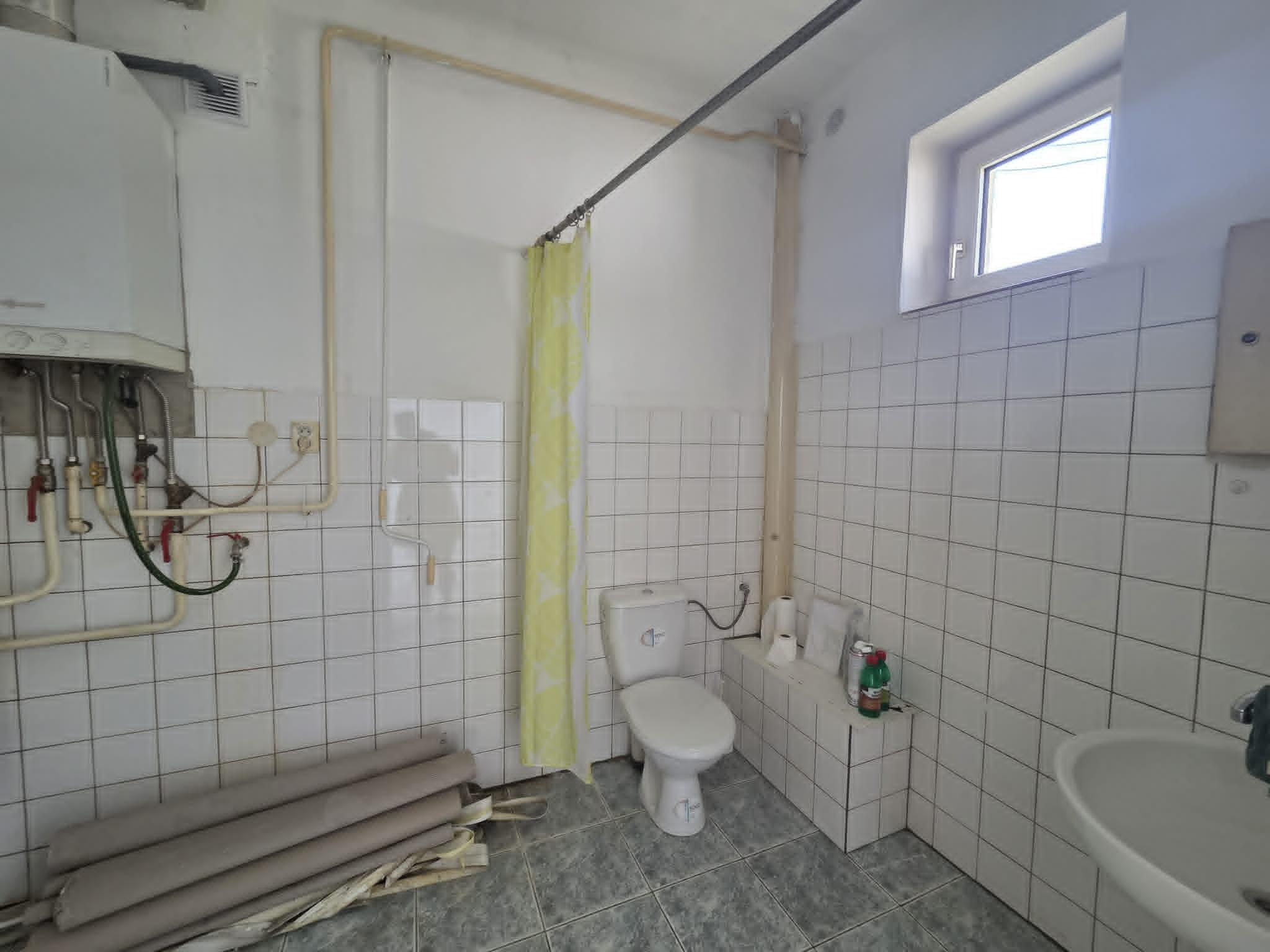 Ponúkame na prenájom obchodný priestor v Kolárove