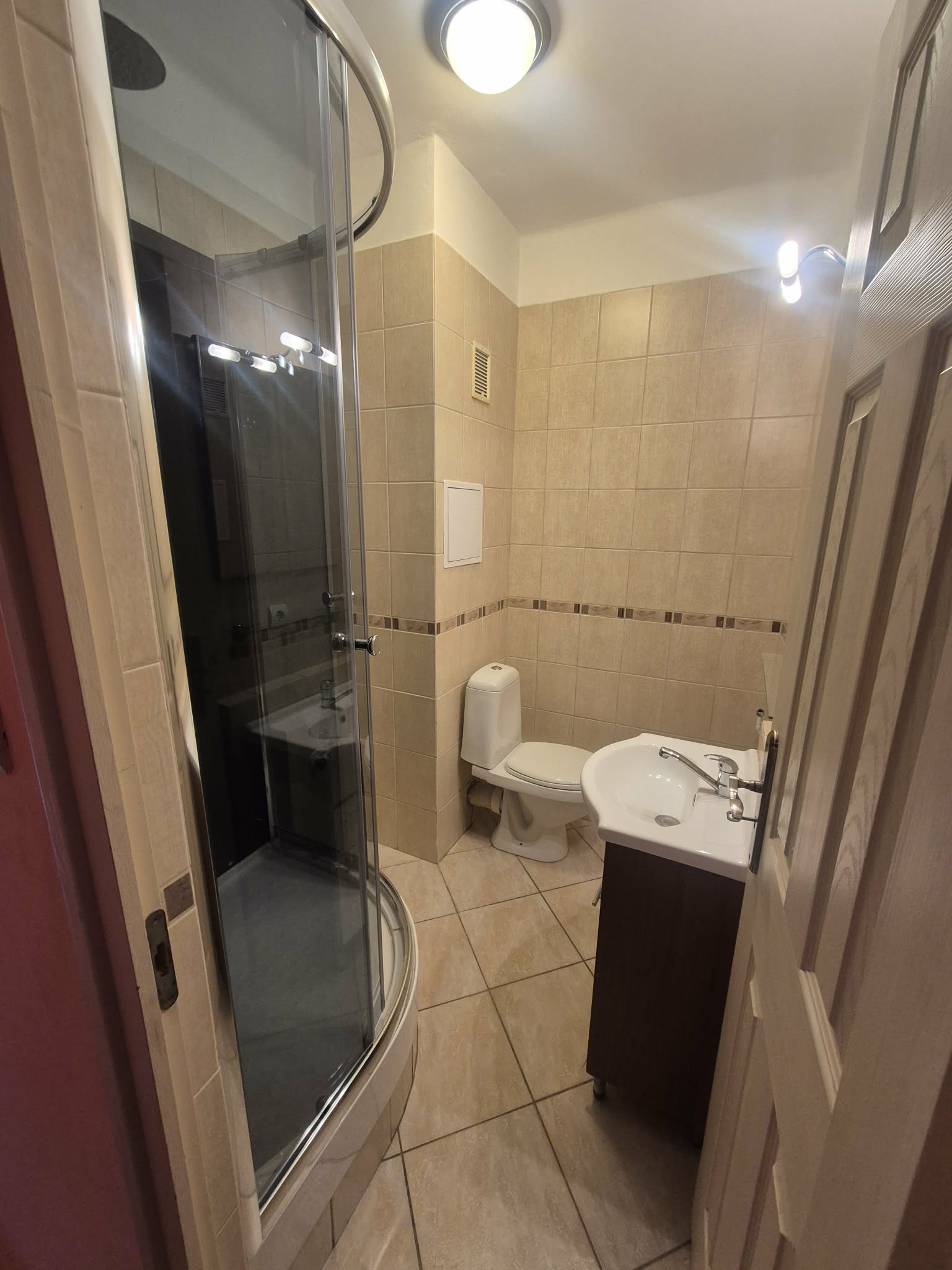 Na predaj garzónka na výbornej adrese v Komárne ul. Cintorínsky rad