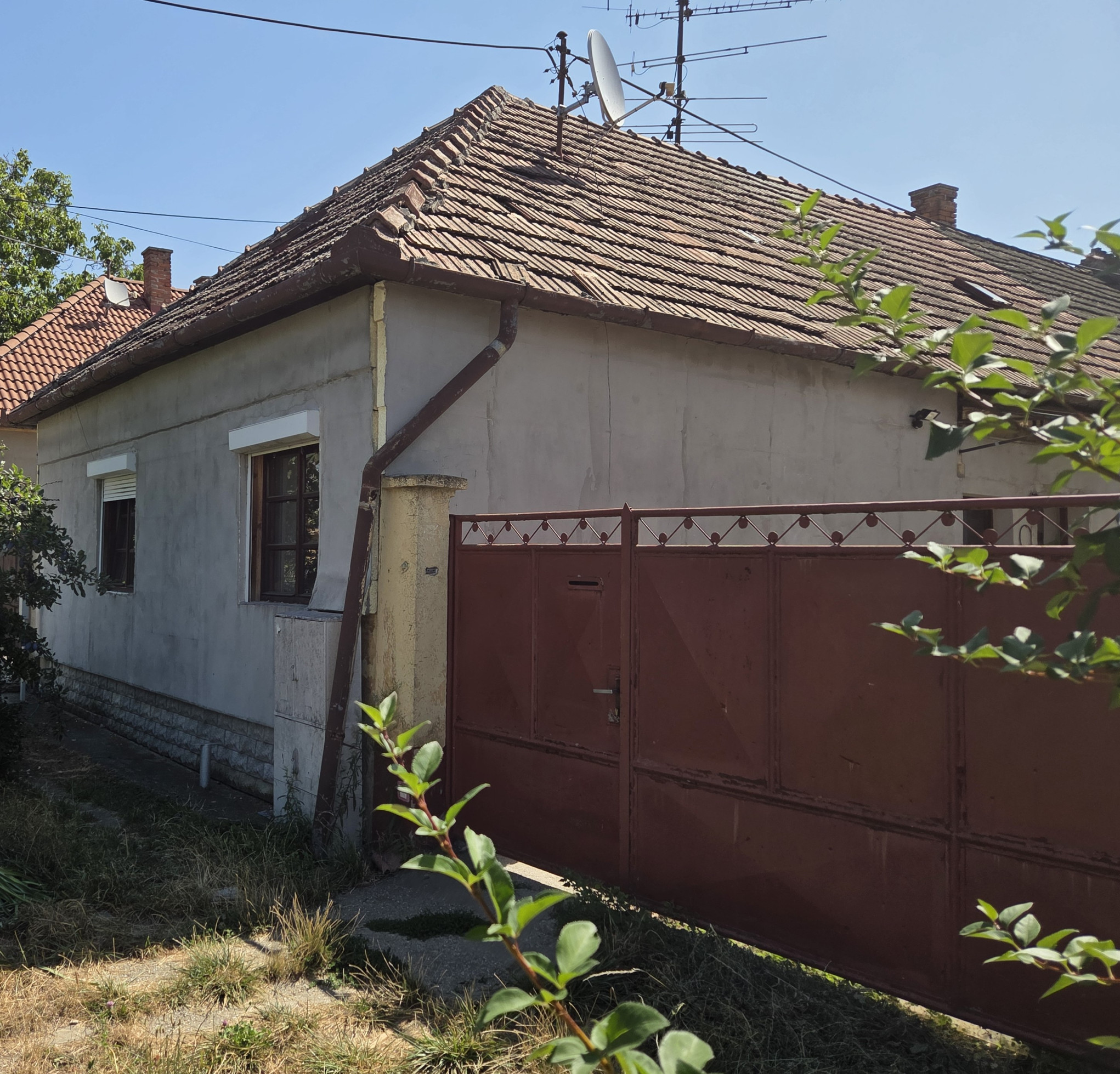 Výhodná ponuka!!!Ponúkame na predaj rod.dom v centre Kolárova