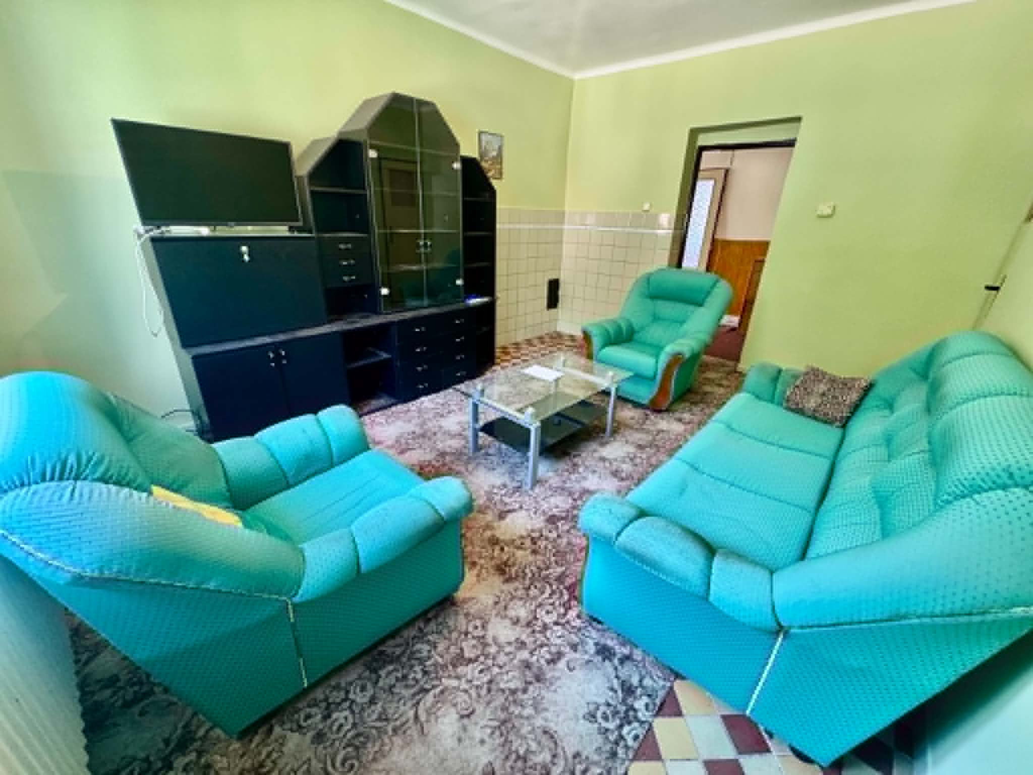 Tichá lokalita, príroda, dobrá dostupnosť do mesta