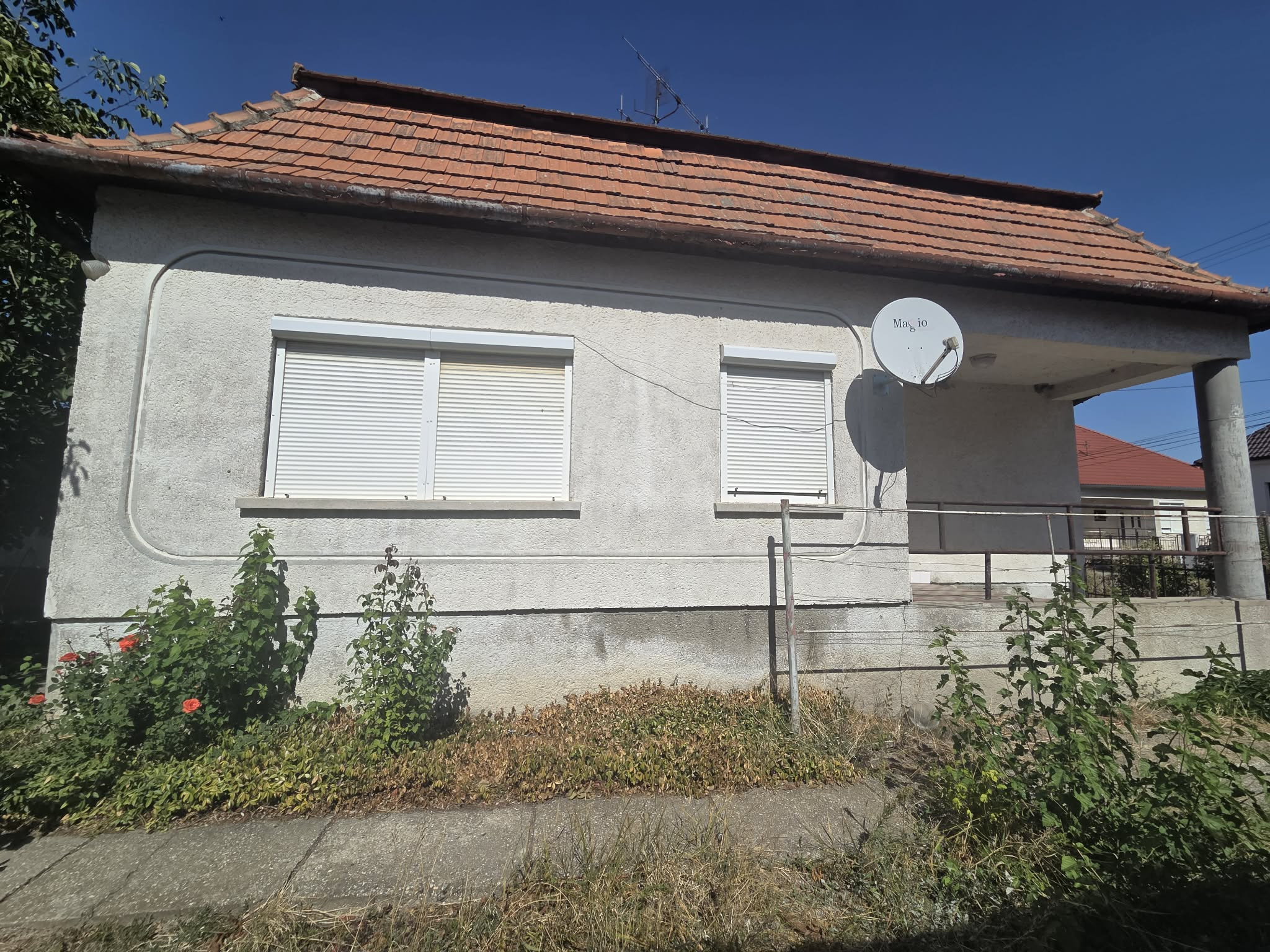 Ponúkame na predaj dom v Iži