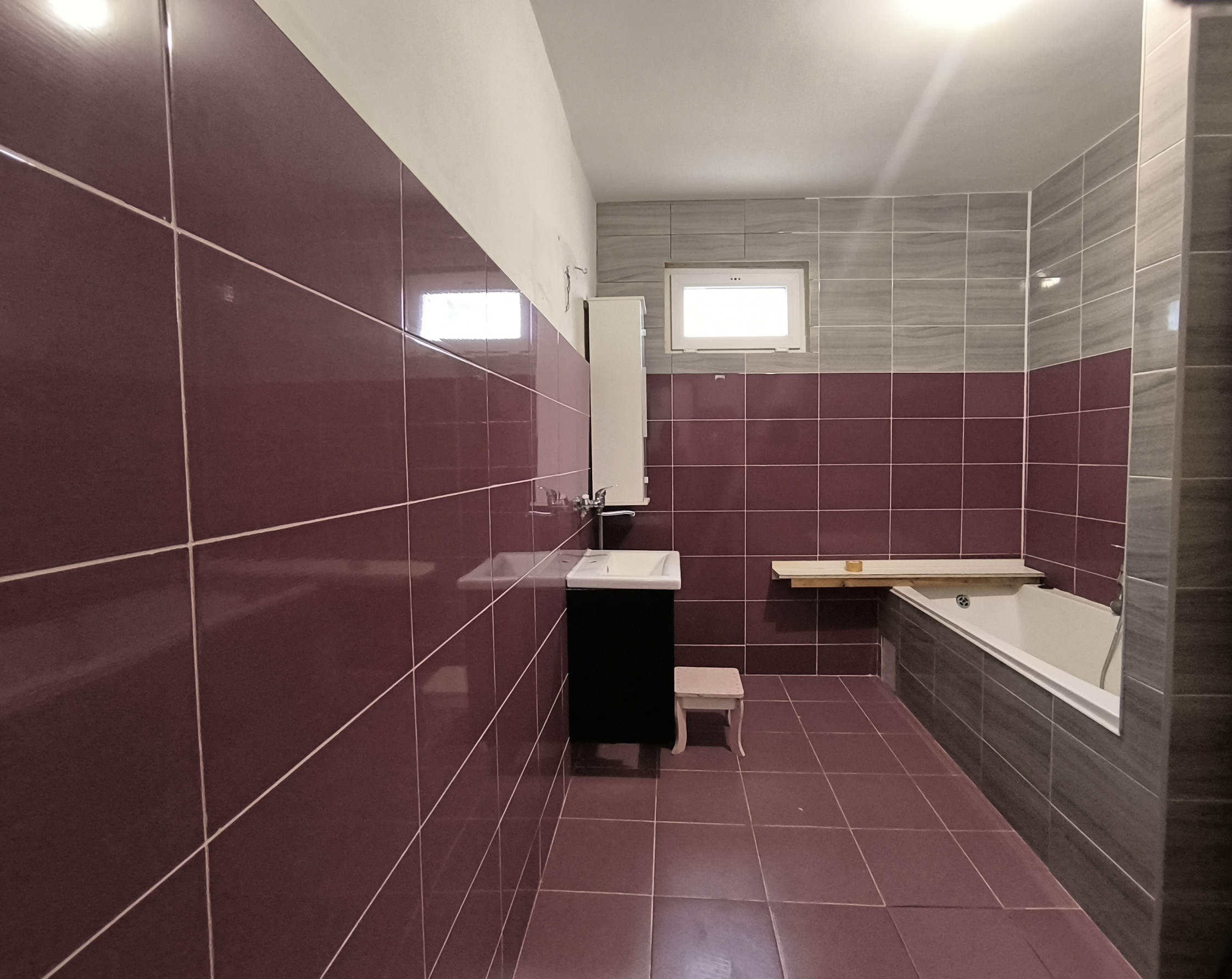 Ponúkame na predaj rodinný dom s možnosťou splátkového predaja v obci Hul!