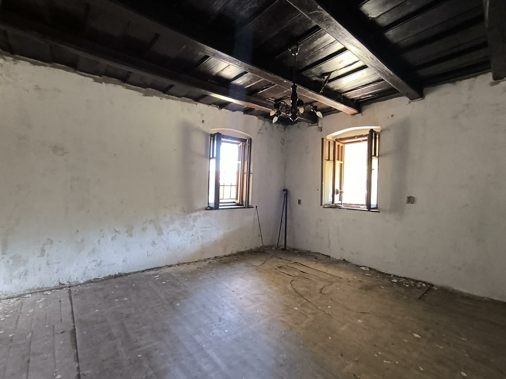 Ponúkame na predaj chatu na Malom Ostrove