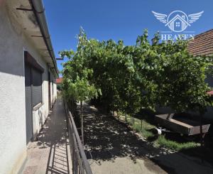 Exkluzívne ponúkame na predaj rodinný dom v obci Kameničná