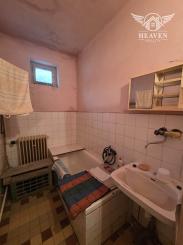 Ponúkame na predaj rodinný dom v Nededi