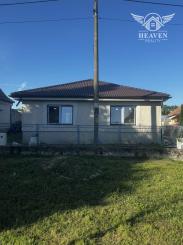 Ponúkame na predaj rodinný dom v Zemnom