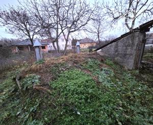 Z poverenia majiteľa ponúkame na predaj dom v Kolárove