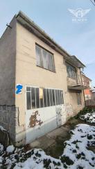 Z poverenia majiteľa ponúkame na predaj dom v Kolárove