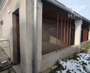 Z poverenia majiteľa ponúkame na predaj dom v Kolárove