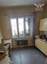 Z poverenia majiteľa ponúkame na predaj dom v Kolárove