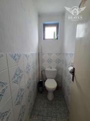 Exkluzívne ponúkame na predaj poschodový rodinný dom v tichej lokalite mesta Kolárovo.