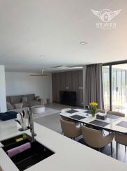 Ponúkame na predaj vilu v krásnom prostredí Thajska.