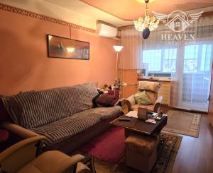 Ponúkame na predaj 2 izbový byt v centre mesta Kolárova