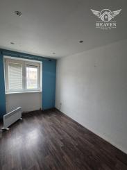 Ponúkame priestranný 3‑izbový byt po rekonštrukcii v tichej lokalite KN