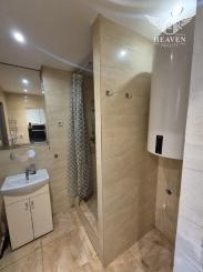 Ponúkame priestranný 3‑izbový byt po rekonštrukcii v tichej lokalite KN