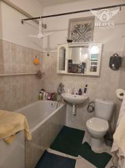 Ponúkame na predaj rodinný dom v Komárne