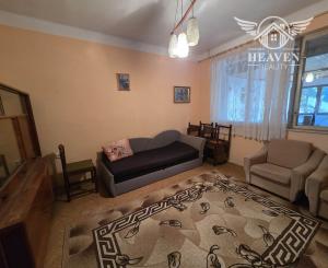 Ponúkame na predaj rodinný dom v Iži