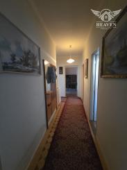 Ponúkame na predaj rodinný dom v Iži