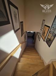 Ponúkame na predaj poschodový dom v Chotíne