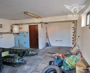 Ponúkame na predaj rod.dom v Nesvadoch