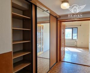 Ponúkame na predaj rod.dom v Nesvadoch