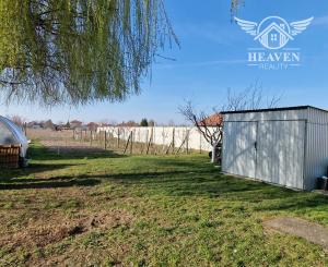 Ponúkame na predaj rod.dom s veľkým pozemkom v Ímeli