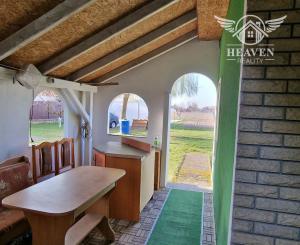 Ponúkame na predaj rod.dom s veľkým pozemkom v Ímeli