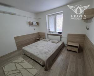 Ponúkame na prenájom 1 izbový tehlový byt v Komárne