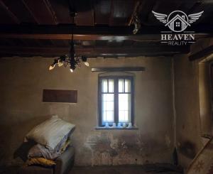 Ponúkame na predaj chatu na Malom Ostrove