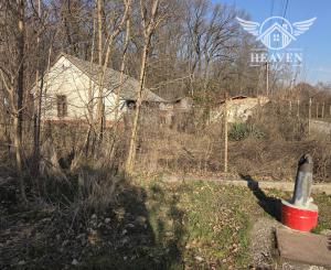 Ponúkame na predaj chatu na Malom Ostrove