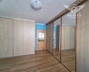 Ponúkame priestranný 3-izbový byt s balkónom v Kolárove