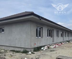 Na predaj moderný 3‑izbový radový dom s vlastným dvorom – novostavba „na kľúč“
